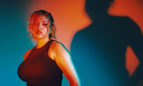 Mahalia Presents