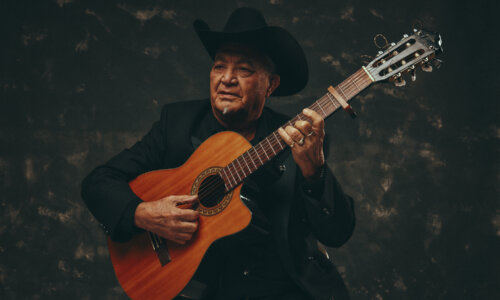 Eliades Ochoa