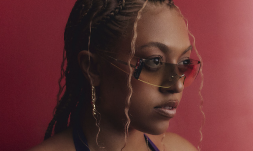 Mahalia Presents