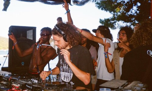 Izco & Friends