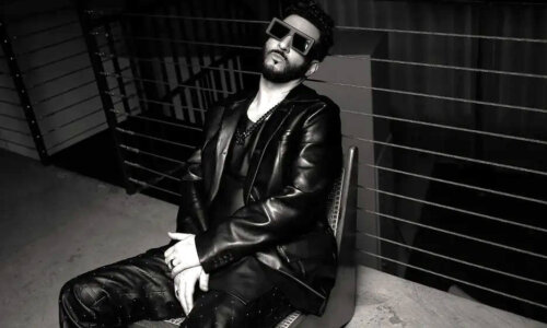 Jon B. (Late Show)
